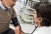 Studies teases out impact on kidneys of intensive blood pressure lowering - Photo: ©iStock/Tashi-Delek