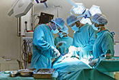 Lower risk of death from surgery in VA hospitals than outside facilities