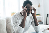 One-day workshop shows promise for migraine sufferers - Photo for illustrative purposes only. ©iStock/g-stockstudio