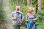 Physical activity improves memory in older adults - Photo: ©Getty Images/Lordn