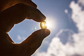 Vitamin D supplementation linked to lower suicide risk - Photo: ©Getty Images/Helin Loik-Tomson
