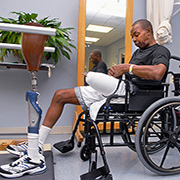  Columbus Freeman of Arkansas, who served 17 years in the National Guard, underwent two amputations on his left leg—first below the knee, and then above—as the result of vascular blockages. A new VA-DoD study is looking at the long-term outcomes of Veterans who suffered severe vascular injuries but did not have their limb amputated.