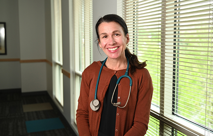 Dr. Tracy Frech, a VA rheumatologist, is working with VA-TEAM in hopes that her software aimed at benefiting Veterans with Raynaud’s phenomenon will eventually reach the marketplace. (Photo by Jeff Grandon)