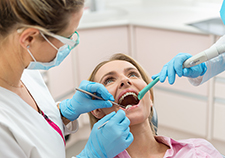 Regular periodontal dental cleanings can help control type 2 diabetes, according to studies.
<em>(Photo: ©iStock/yoh4nn)</em>